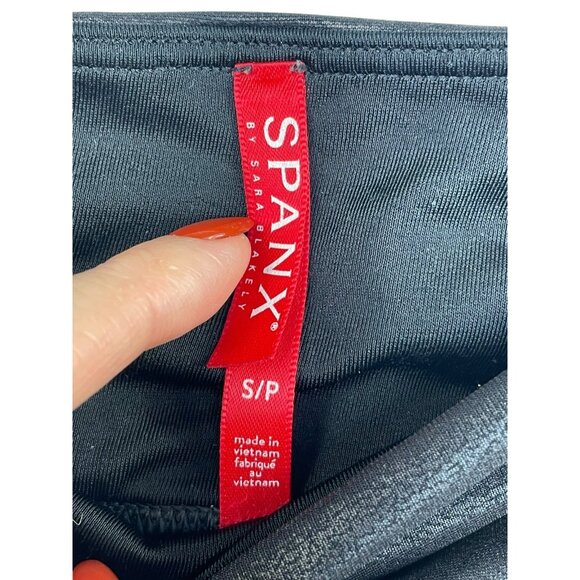 SPANX Faux Leather Oil Slick Leggings Black Size Small - Picture 3 of 4